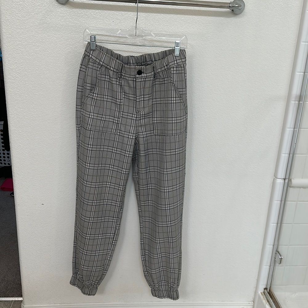 Plaid jogger trousers, Medium, like new